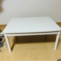 取りに来ていただける方限定無料でこたつテーブル