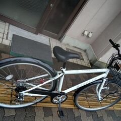 MUGELLO[ムジェロ]27吋 シティーサイクル 外装6段/LEDオート/ホワイトxブラックの画像