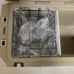 未使用　アイスランド　45QT  クーラーボックス　サンドの画像