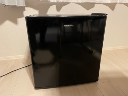 冷蔵庫　ワンドア　中古　美品