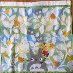 となりのトトロウォッシュタオル2枚　新品未使用箱入りの画像