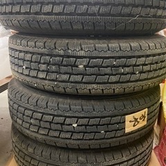 スタッドレス145/80/r12 LT 4本鉄ホイールpcd100の画像