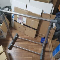 ハンガーラック　キャスター付きの画像