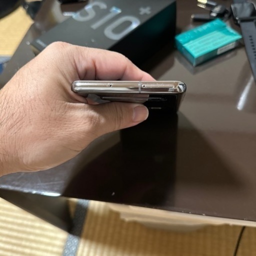 Galaxy S10＋　docomo SIMフリー