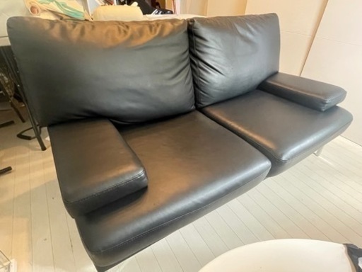 引取り限定　ソファー革レザー黒　2人掛け