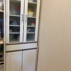 食器棚　ホワイトの画像