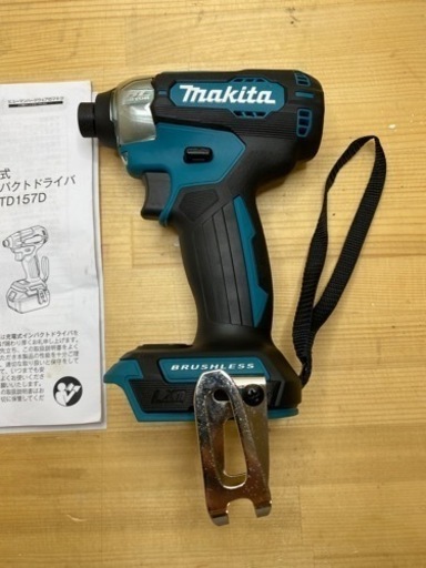 マキタ　TD157D 18V インパクトドライバ