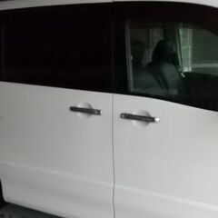 H25年 日産セレナ 