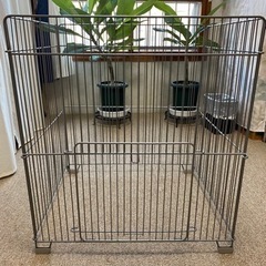 煙突式ストーブのストーブガード差し上げます。の画像
