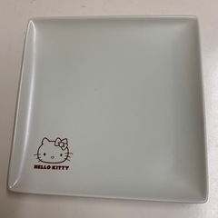 ローソン 四角いおさら 18cm角