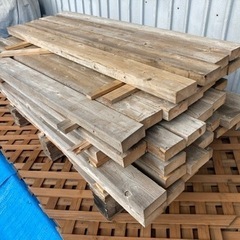 ツーバイ材(ラフな中古木材)87×37×長さ800〜1200mm