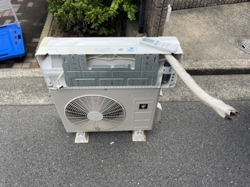 受渡予定者決定済 SHARP エアコン 14畳 100V 2017年製AY-F40E