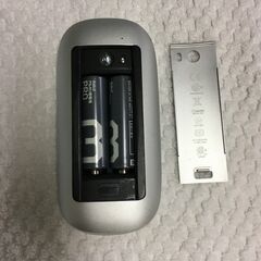 【お値下げ!!】KD129)アップル/Apple マルチタッチ対応 Magic Mouse/無線マウス MB829J/A(A1296) Bluetooth 動作確認済み【取りに来られる方限定】の画像