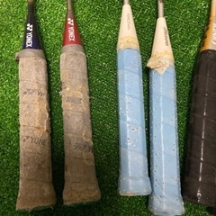 現状渡し　バトミントン用具　画像のラケット9本の画像