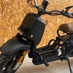 ホンダズーマ50cc キャブ新品 BURIALマフラー 社外サスペンション ローダウンの画像