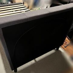 美品【自社配送は札幌市内限定】ZINUS 布張り ベッドフレーム シングル Nelly Upholstered Platform OPPダークグレー 木製 中古の画像