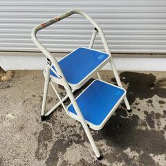 IRIS OHYAMA アイリスオーヤマ 踏台 ホワイト×ブルー...