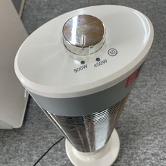 【お取引中】KOIZUMI KKH-0921/W コイズミ　カーボンヒーター　ハイパワー 3時間で自動オフタイマー機能付き　2013年の画像
