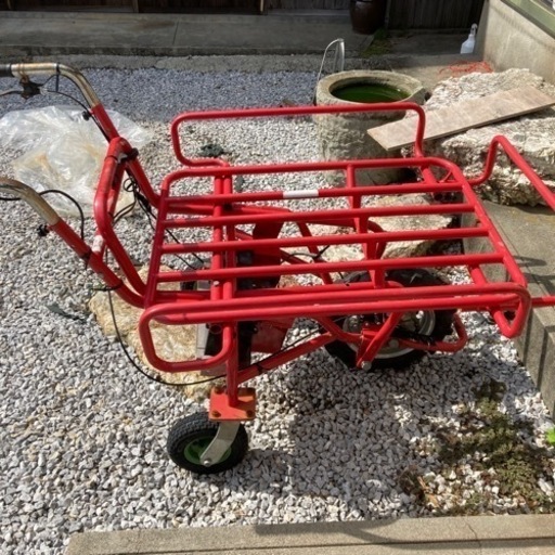 電動運搬機　ジャンク品　修理すれば直ると思います。引き取りに来てくださる方専用