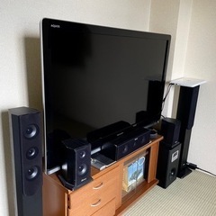 AQUOS液晶テレビ46V型＋テレビ台＋ホームシアタースピーカー＋DVDプレイヤー　4点セット
