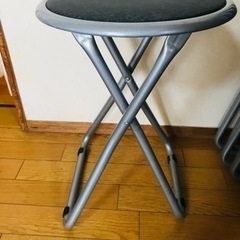 値下げしました。折り畳みパイプ椅子5脚