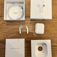 AirPods 第二世代　Lightning充電ケーブルあり