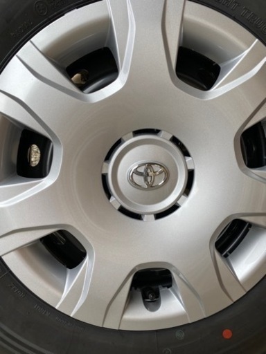 ハイエースバン新車外しタイヤ