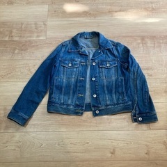 ジージャン　GU   サイズM