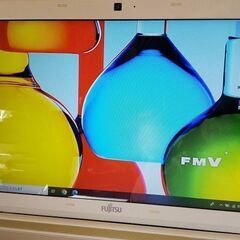 富士通　LifeBook AH54/G Core i5 人気のアーバンホワイト