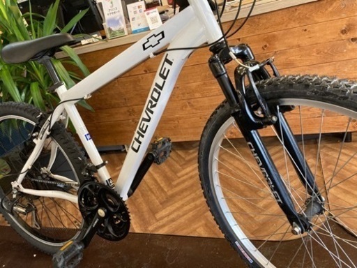 【前後タイヤ新品！CHEVROLET】18段変速　26インチマウンテンバイク　ホワイト
