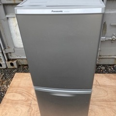 Panasonic 140 L 2ドア冷凍冷蔵庫 NR-B149W-S