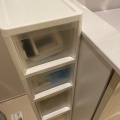 隙間収納の画像