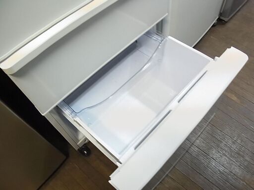 AQUA　アクア　ノンフロン冷凍冷蔵庫　AQR-36K　355L　右開き　4ドア　2021年製　白　ホワイト