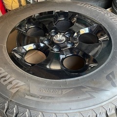 ジープ ラングラー純正ホイール ブリヂストン　BLIZZAK DM-V3 265/65R18 中古
