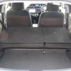 自己破産・任意整理・・・🆗過去なら🆗　　トヨタ☆アクアG  後席モニター(゜.゜)の画像