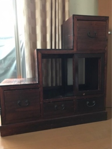 アンティーク飾り棚