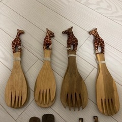 インテリアにも！未使用品アフリカのヒルトンホテル購入サラダサーバースプーンセットお譲りします。の画像