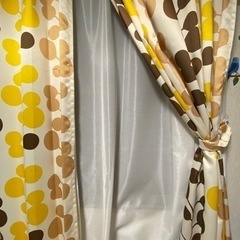 【引き取り決定しました】北欧風カーテン(サイズ違いも出品中)の画像