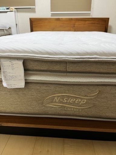 取引決定　ニトリ　セミダブルフレーム&マットレス