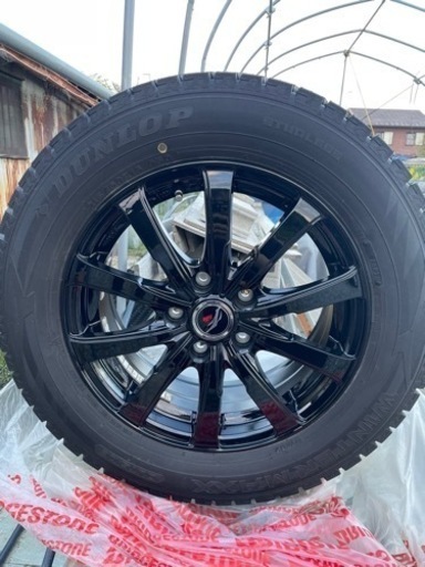 【売り切れ】スタッドレス 215/60R16 4本セット ヴェゼル