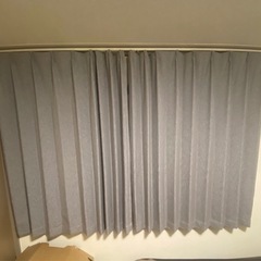 【引き取り決定しました】ニトリ  遮光カーテン