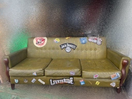 3人掛けソファー　リメイク　お洒落　インテリア