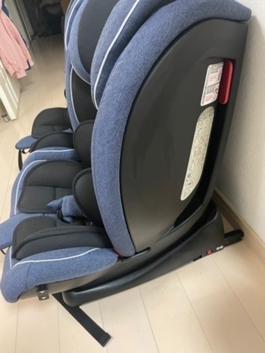 【ISOFIX対応】日本育児　チャイルドシート　1歳〜12歳まで 