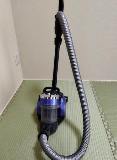 TOSHIBA サイクロン掃除機 トルネオ ヴイ