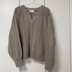 木曜まで！韓国　★ キーネック　ケーブルニットの画像