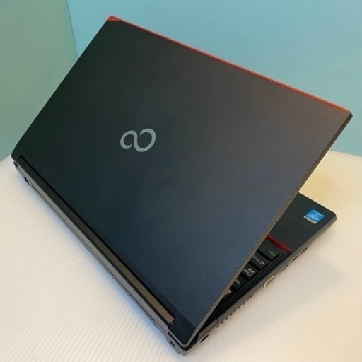 富士通/高性能 /大人気/ブラック/美品/Core i5/新品SSD256G