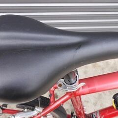 GIANT ESCAPE R3(ジャイアント エスケープR3)レッド【2015-16年】　安心の定番クロスバイク！　変速：2×8ｓ　サイズ：XS　格安！の画像