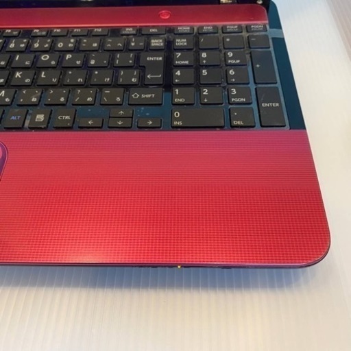 東芝/ハイスペック/ピンク/かわいい/Corei7/新品SSD 256G搭載