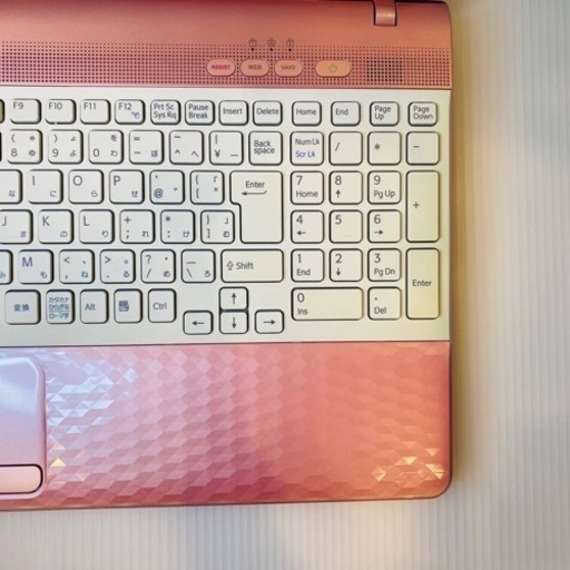 SONY/美品/キラキラピンク/かわいい/Corei3/新品SSD 256G搭載