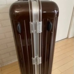 スーツケースの画像